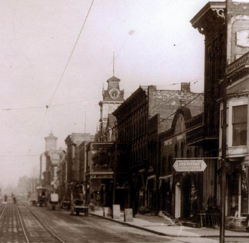 Eagle Theatre - Side View Of Eagle Then From Pontiac Historic District (newer photo)